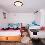 Pensionat Pensiunea La Gura Portitei - 3*