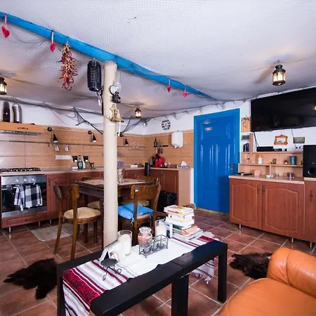 Pensiunea La Gura Portitei -