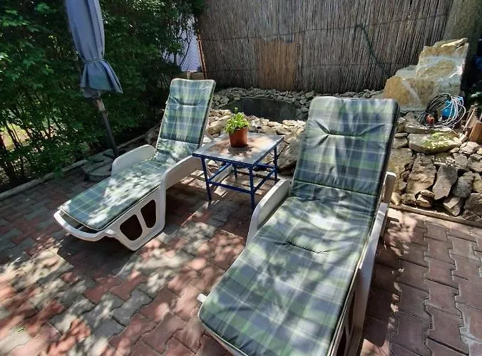 Pensiunea La Gura Portitei -