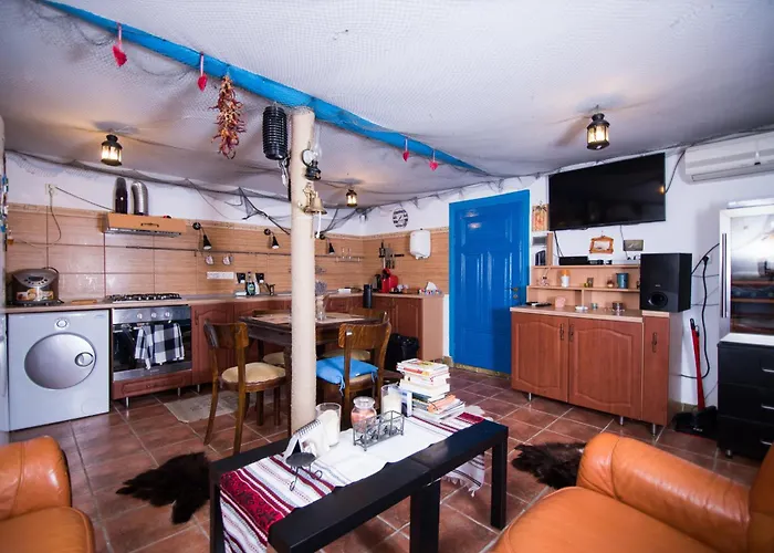 Pensiunea La Gura Portitei -